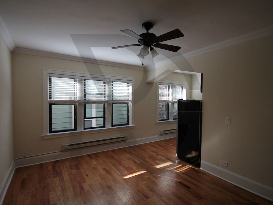 1st image of 4735 N Hermitage Ave #4737-204