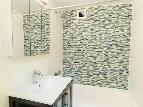 104-20 Queens Boulevard image 4 of 23