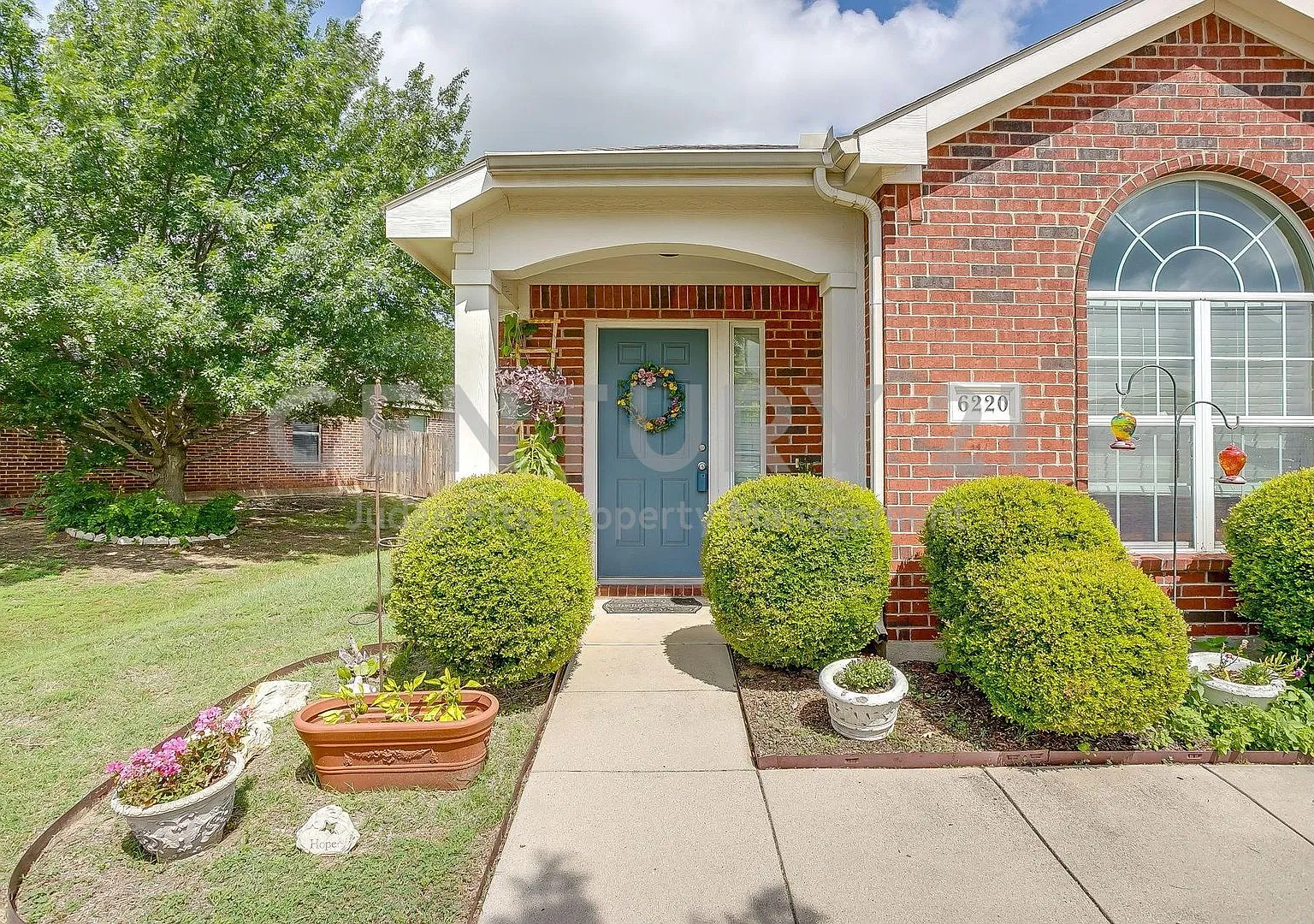 Fabulous 4/2/2 Nestled on Cul-de-sac in Stone Creek Ranch For Rent! — Photo 4