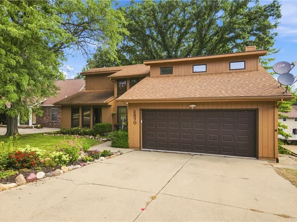 2670 S Forrest Green Dr, Decatur, IL 62521