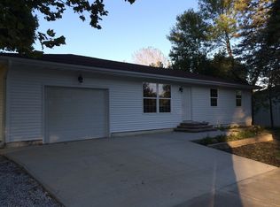 408 W South St, Lisbon, IA 52253