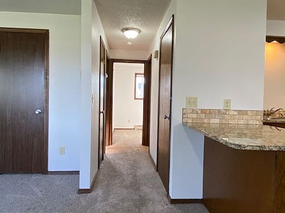5th image of 13716-18 E Mission Ct #13718