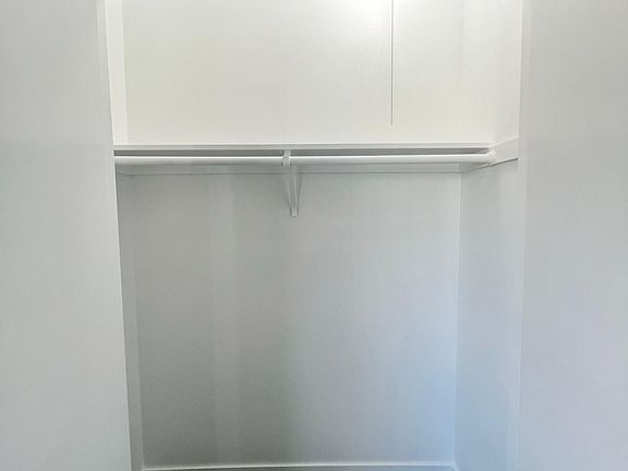 2nd image of 5228 Hermitage Ave #112