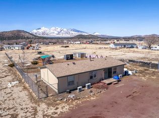 8175 E Neptune Dr, Flagstaff, AZ 86004