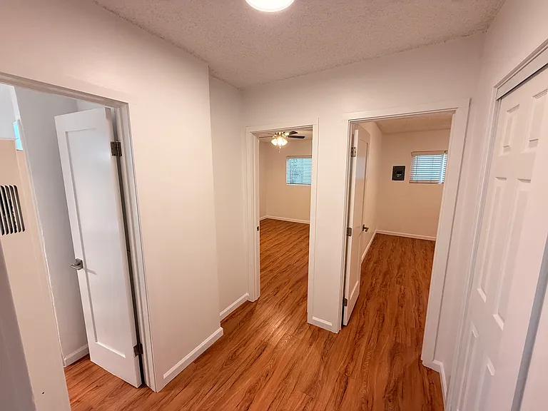 4635 N Bellflower Blvd #1 — Photo 12