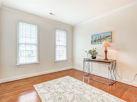 3rd image of 6025 Bastione Court Gln
