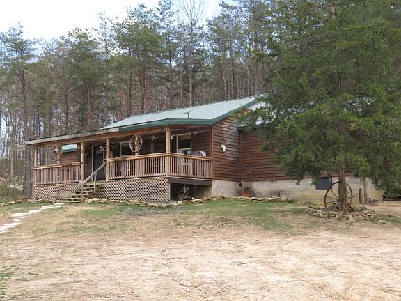 3rd image of 1505 Newland Ridge Rd