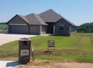 7000 Ridge Manor Ln, Oklahoma City, OK 73150