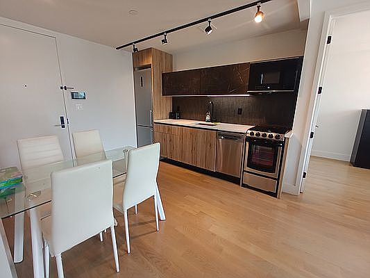 5th image of 885 Rogers Ave #402