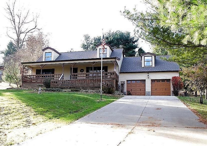 1st image of 3899 Charity Dr NW