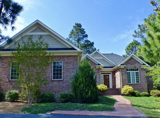 3 Oak Meadow Rd, Pinehurst, NC 28374