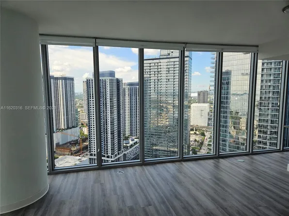 888 Biscayne Blvd APT 2701, Miami, FL 33132