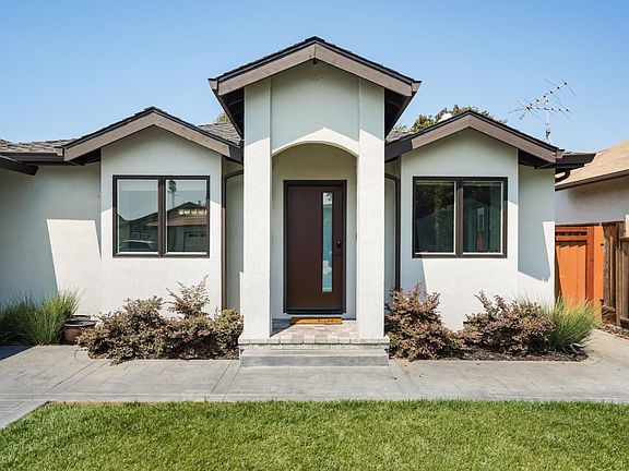 2nd image of 2573 Ohlone Dr