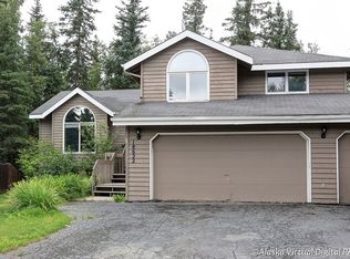 18622 Little Cape Cir, Eagle River, AK 99577