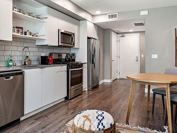 5th image of 6677 Santa Monica Blvd Unit 5306
