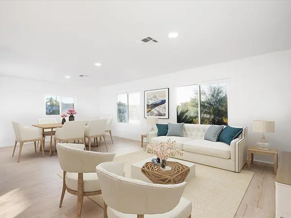 1010 E Bobier Dr, Vista, CA 92084
