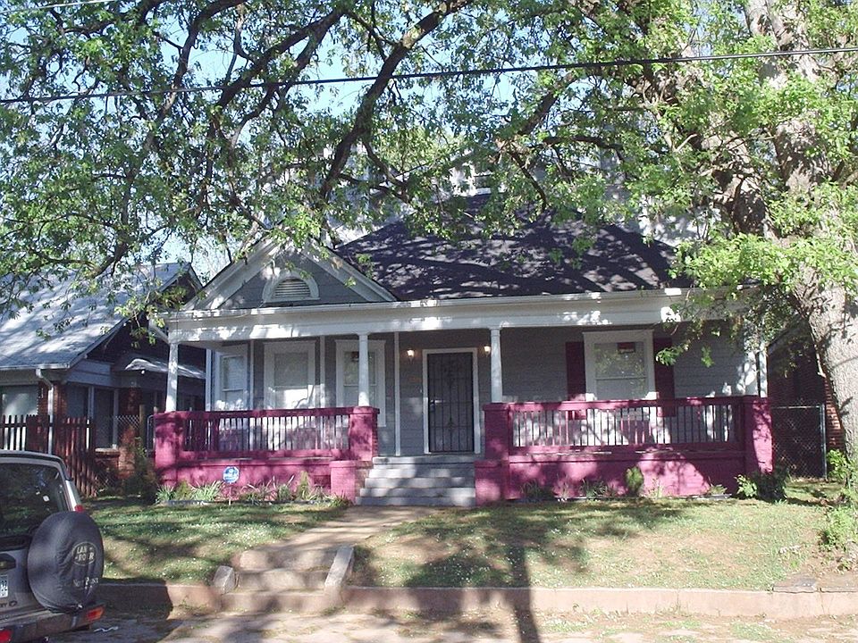 1402 Desoto Avenue
