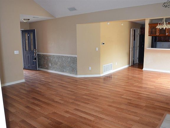 5th image of 5317 Northview Dr
