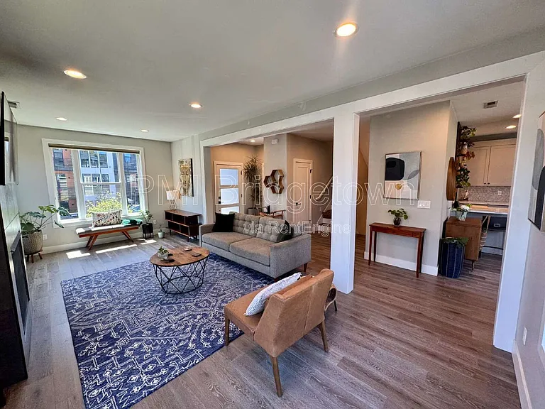 4609 SE Knight St #A — Photo 5