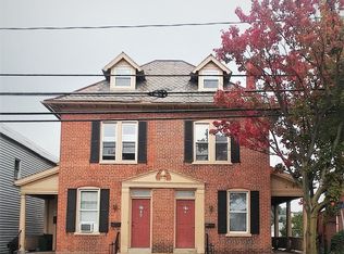27 W High St #102, Elizabethtown, PA 17022
