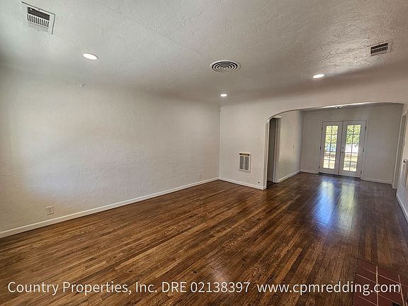 5th image of 762 South St