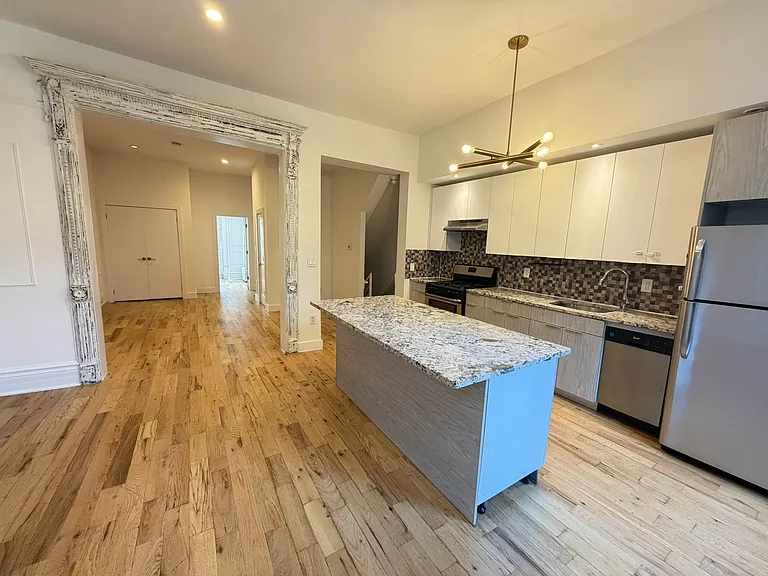 214 Van Buren St #1GR — Photo 4