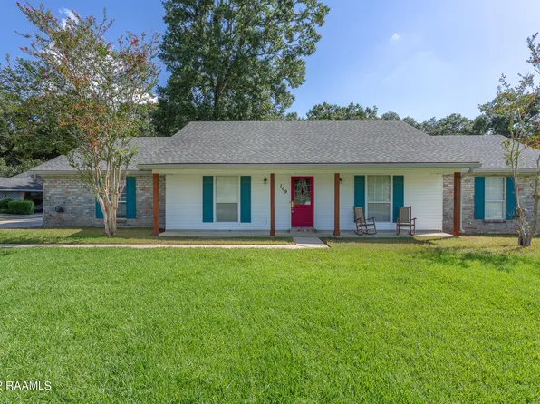 109 Greenfield Dr, Lafayette, LA 70520