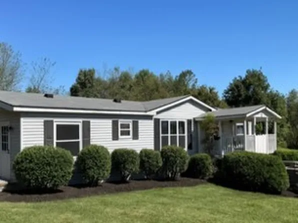 539 Womack Rd, Bethpage, TN 37022