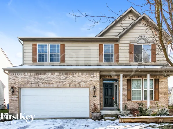527 Hollow Pear Dr, Indianapolis, IN 46217
