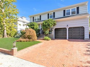 1345 Noel Ave, Hewlett, NY 11557