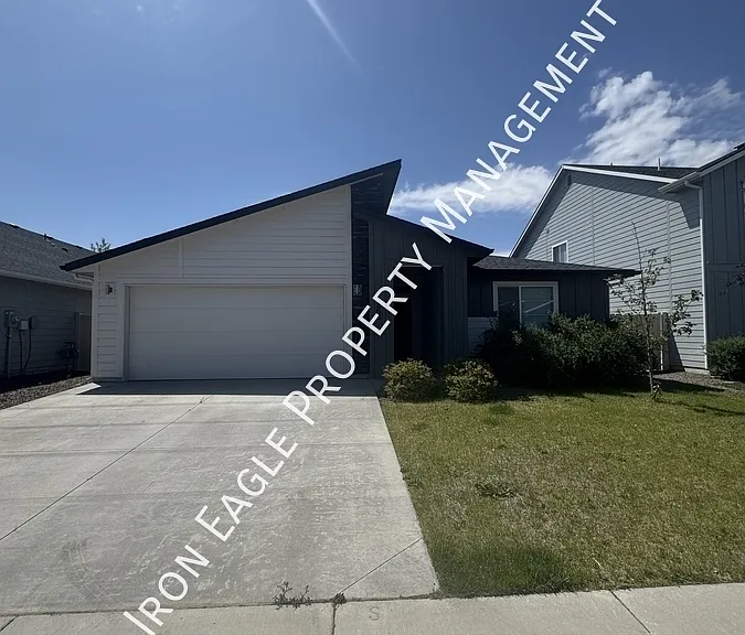 4363 W Sunny Cv — Photo 1