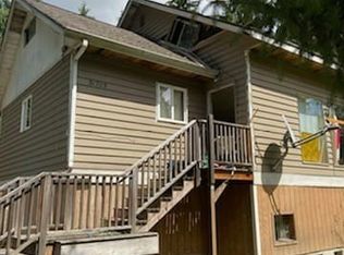 31703 Rivershore Ln, Granite Falls, WA 98252