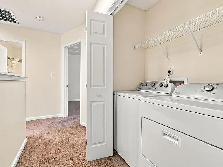 4906 Yorkchester Dr — Photo 13