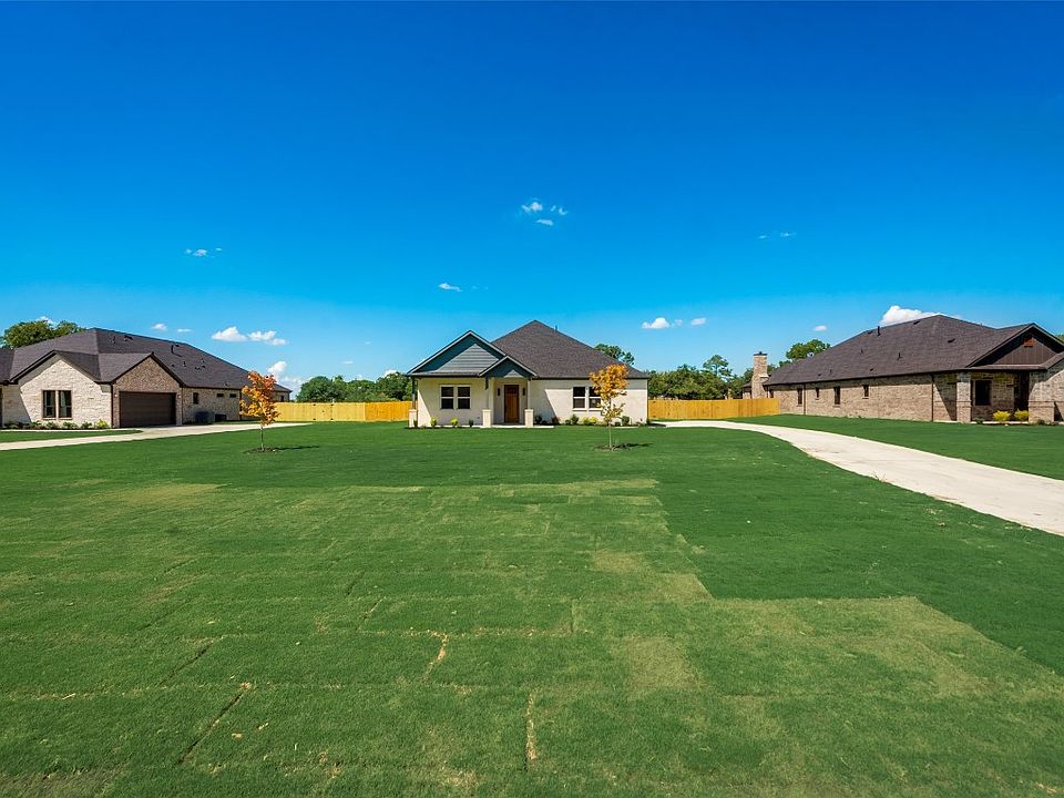 319 Lovers Ln, Terrell, TX 75160 Zillow