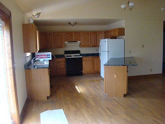 5th image of 50 Saint Andrews Pl