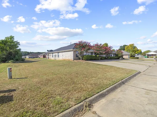 3729 Trotter Ln, Texarkana, TX 75503