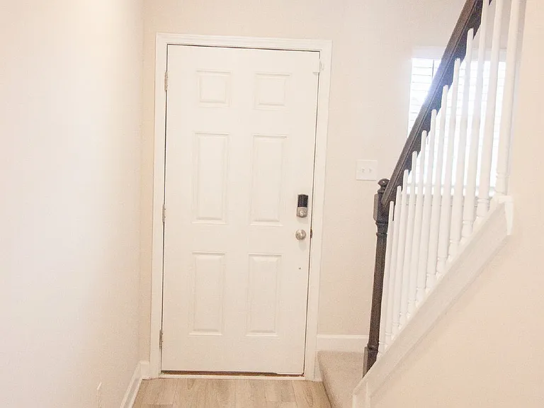 4244 Falls Oaks St — Photo 3