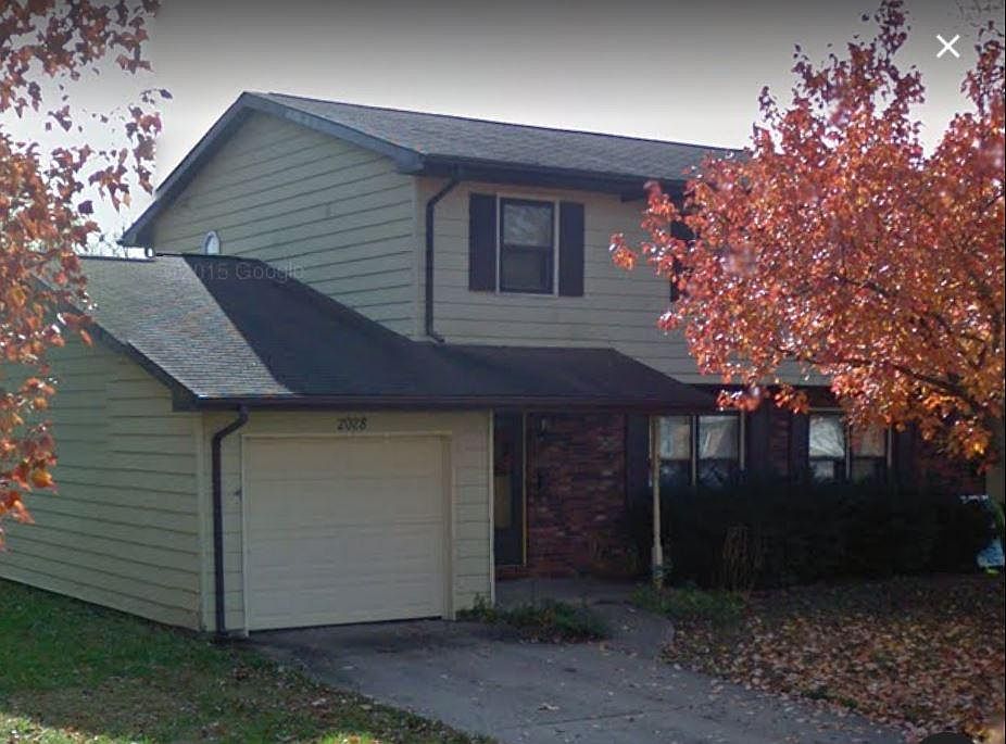 2nd image of 2028 Austin Dr