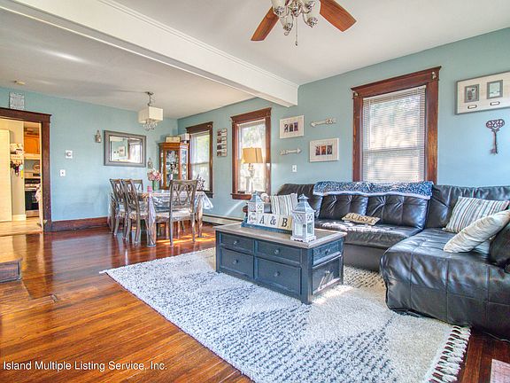 5th image of 11 Ellington St