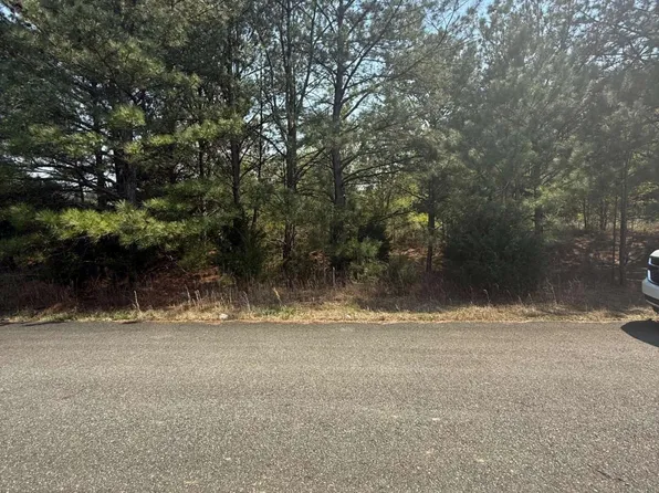 14 Russler Way, Rydal, GA 30171