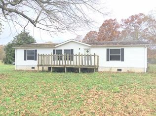 542 Back Valley Rd, Oliver Springs, TN 37840