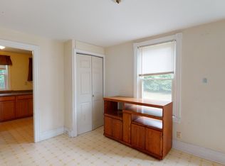 938 Smithfield Ave #1, Lincoln, RI 02865