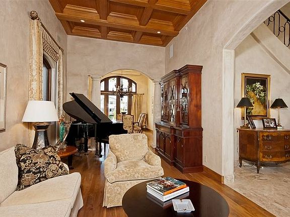 4th image of 3097 Seahorse Ave