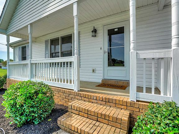 4th image of 246 Daly Dr