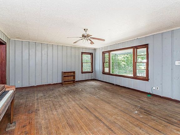 5th image of 119 Bankston Dr