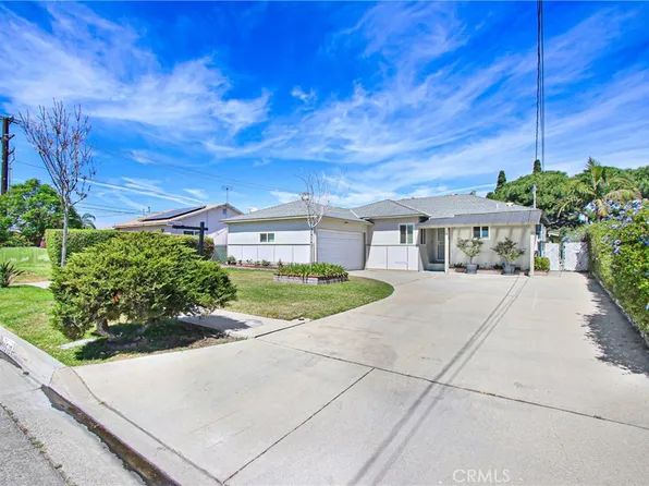 16510 Iris Dr, Fontana, CA 92335