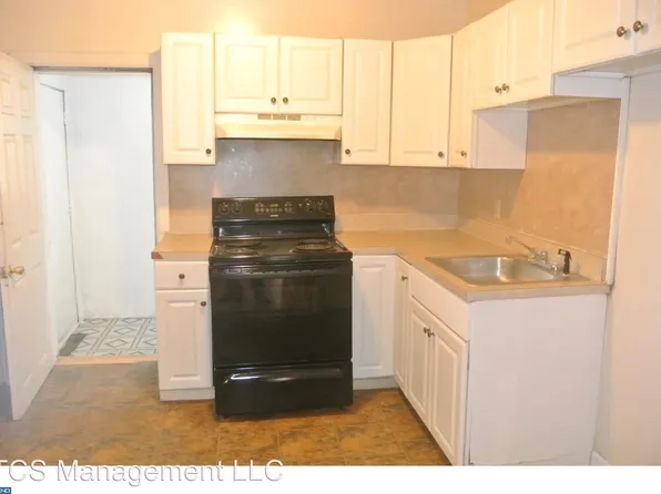 1422 N Wanamaker St, Philadelphia, PA 19131