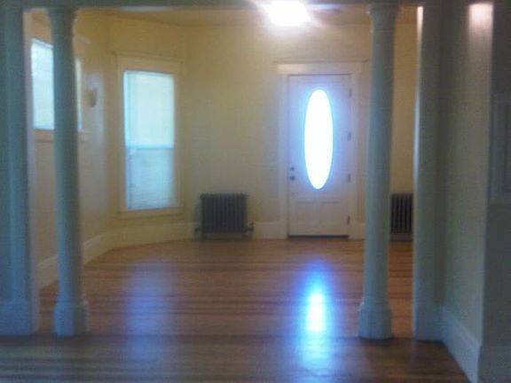 living room front entranc