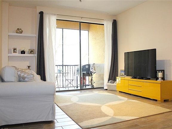 2nd image of 6169 Metrowest Blvd Unit 204