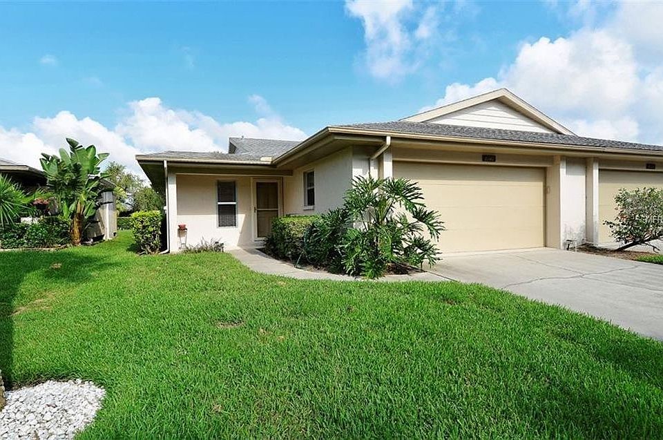 2nd image of 4340 Center Pointe Ln #6
